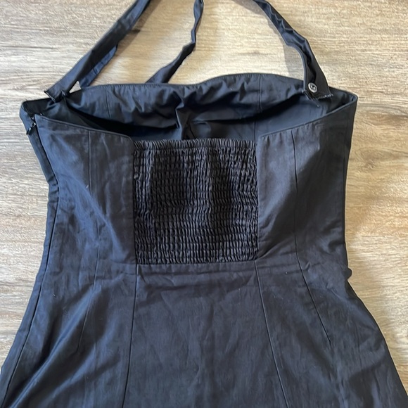 White House Black Market Black and White Strapless Halter Dress Size 6. - Picture 3 of 11